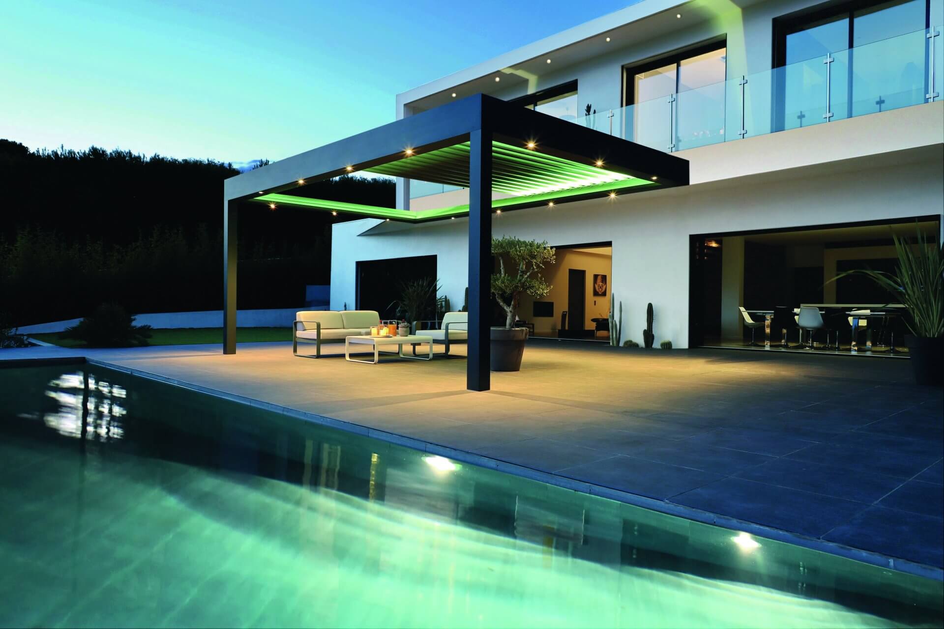 pergola:romans:drome:bioclimatique